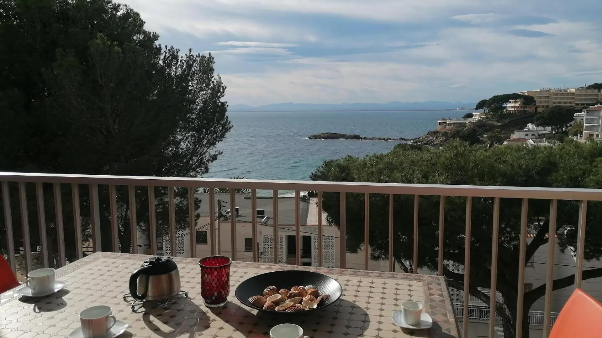 4074 El Corsario, C-4, En La Mejor Cala De Roses, Almadraba, Agua Del Mar Cristalina. Vista Al Mar, Relax, Cerca Del Camino De Ronda. - Es-258-44 Appartement  Roses